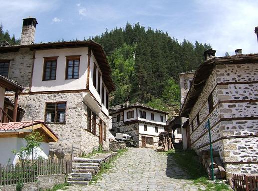 Широка Лъка – Гела – Девин – Борино